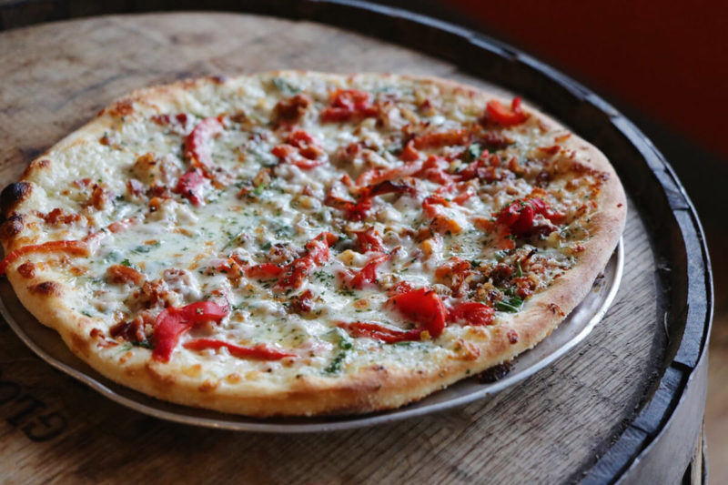 Restaurant American Flatbread Brighton & Brighton Bowl